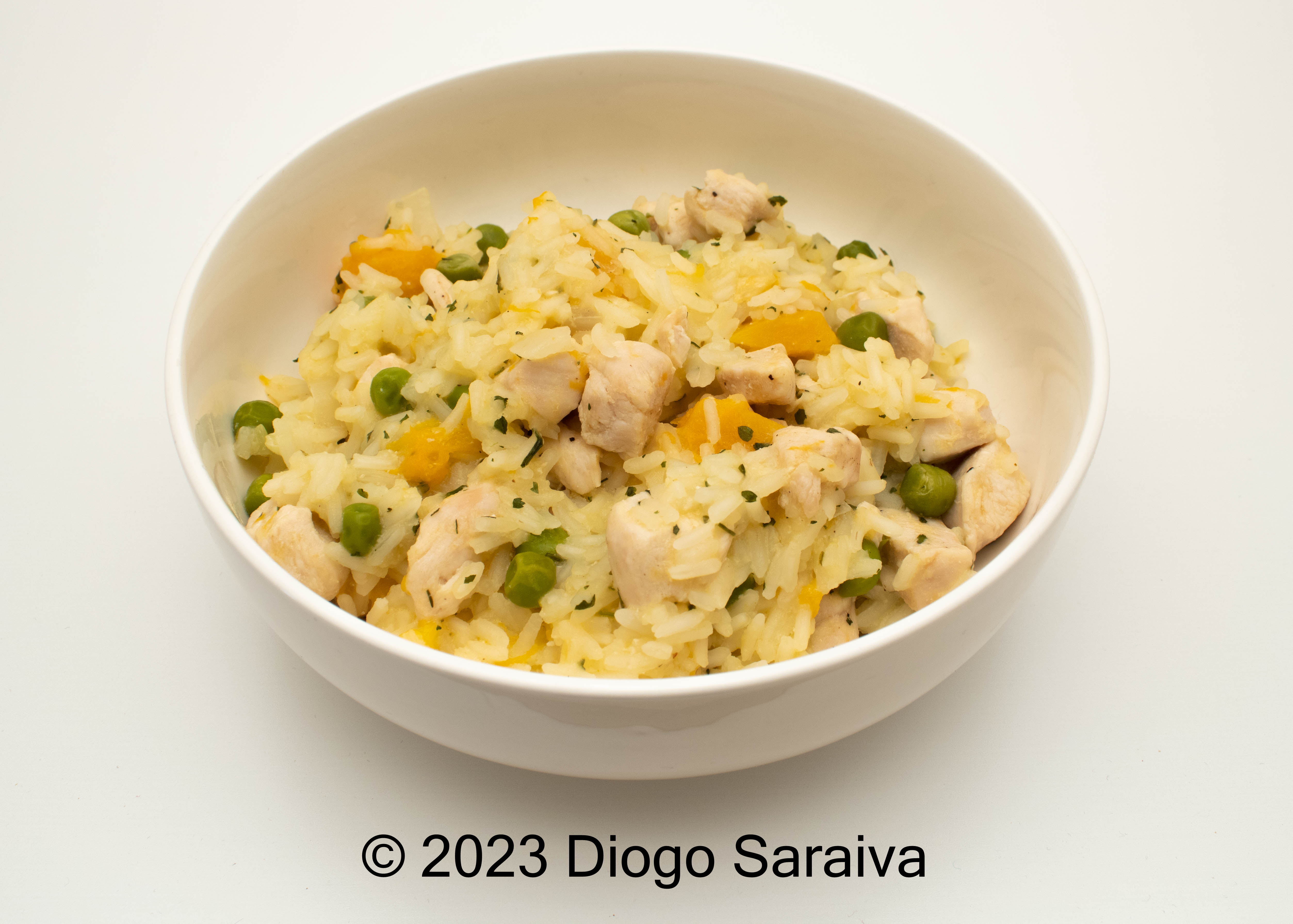 Arroz com Frango, Ervilhas, Abóbora e Laranja